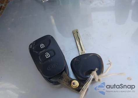 2012 Kia Sorento Lx z USA, uszkodzony, nr VIN 5XYKT3A12CG233367